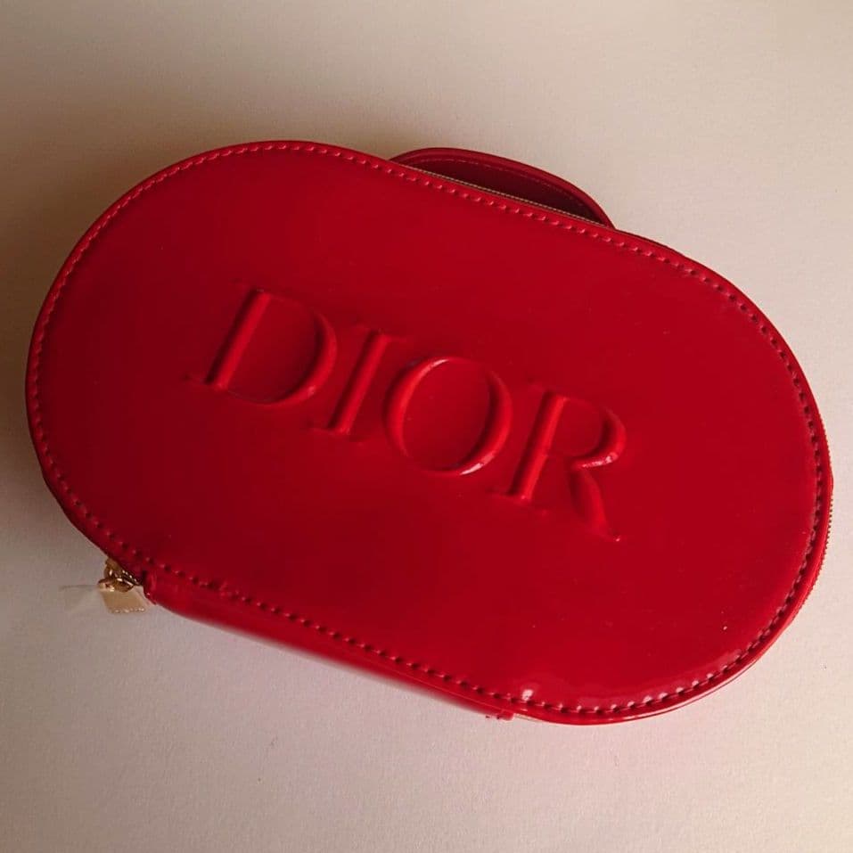 s*m様 【値下】Dior ノベルティー /「未使用」化粧小物 9点セット (バ
