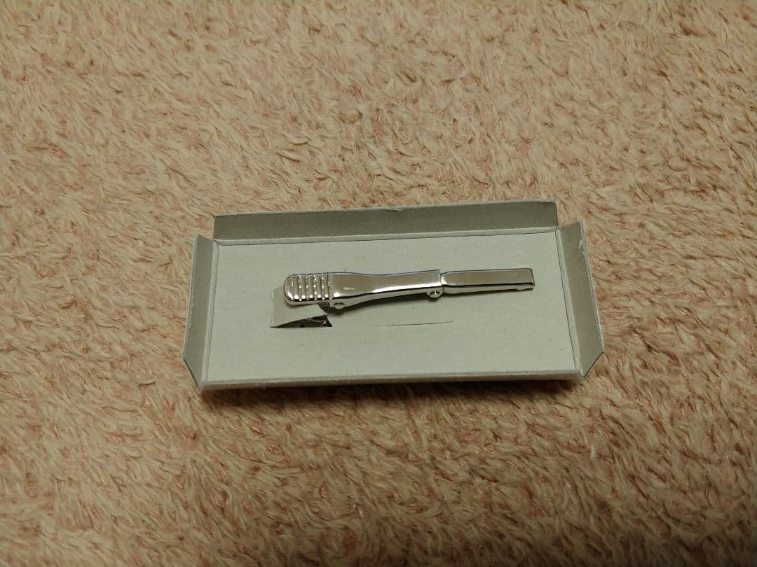 JR貨物　M250形式　レールカーゴ　ネクタイピン　2005年ブルーリボン賞記念