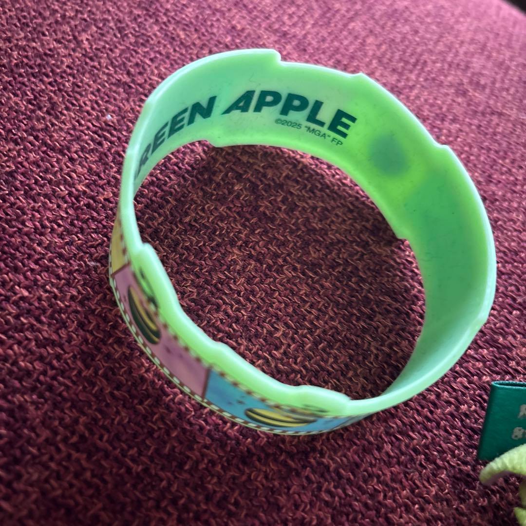 ミセスグリーンアップル　メメルキーホルダー