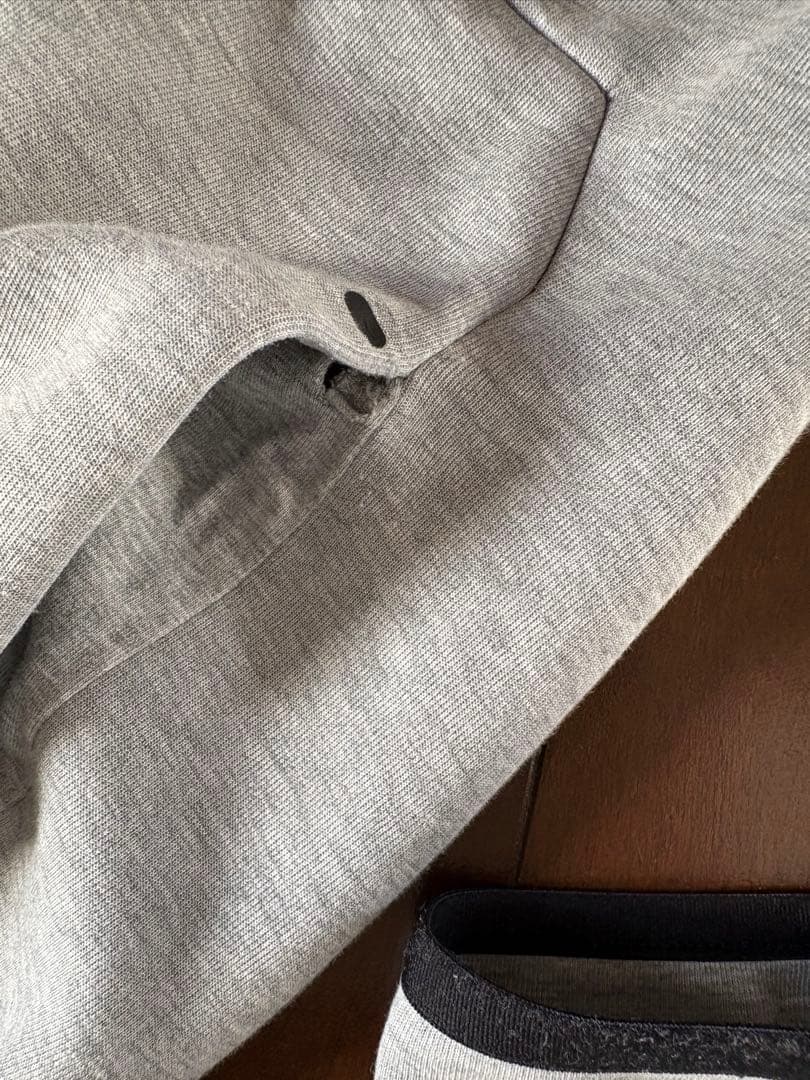 Nike テック フリース