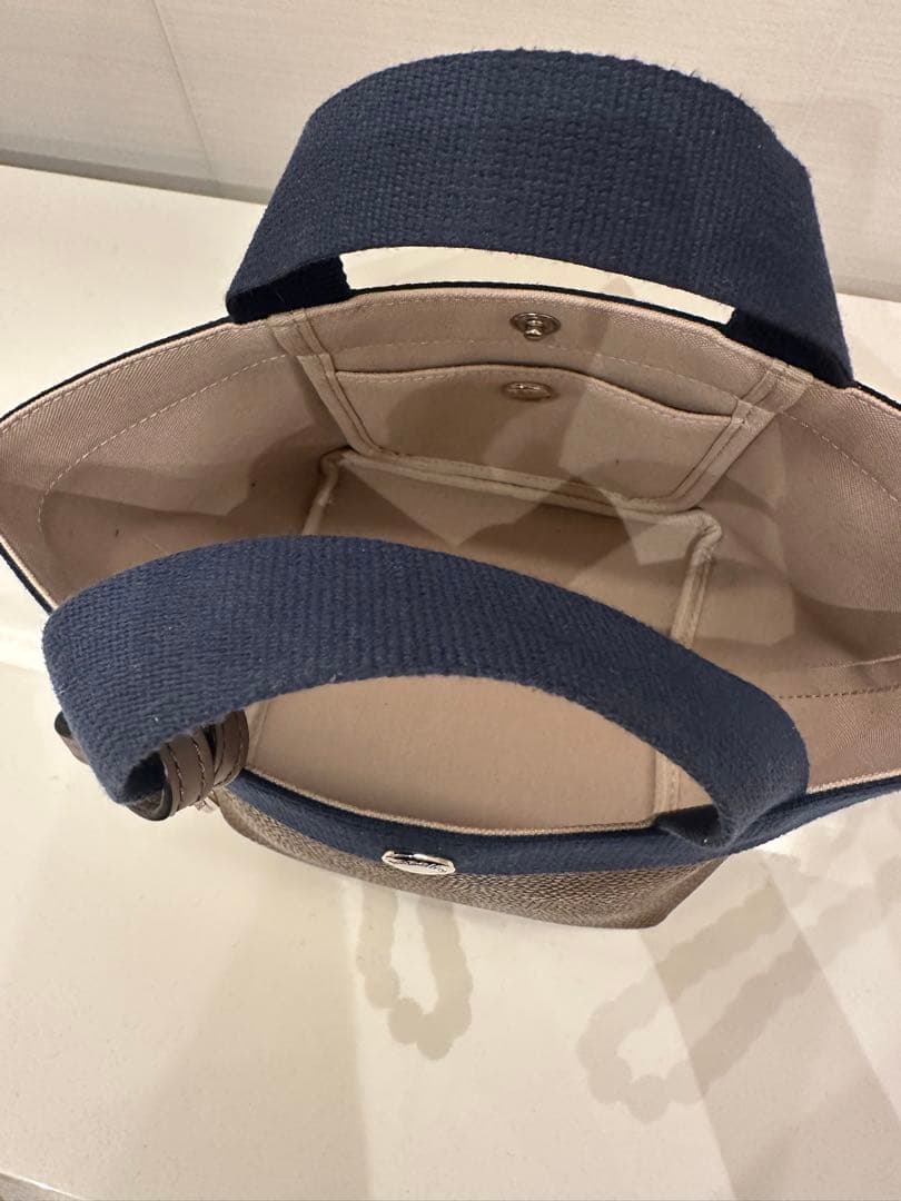 エルベシャプリエ 701gp トープ×ネイビー