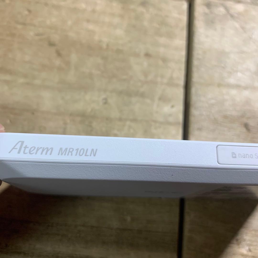NEC Aterm MR10LN モバイルルーター　ポケットWi-Fi