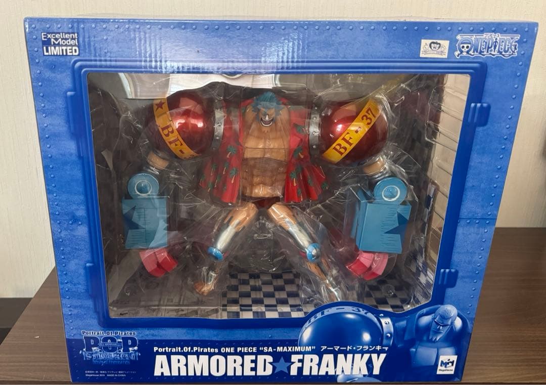 ワンピース　P.O.P　アーマード・フランキー　フィギュア　新品