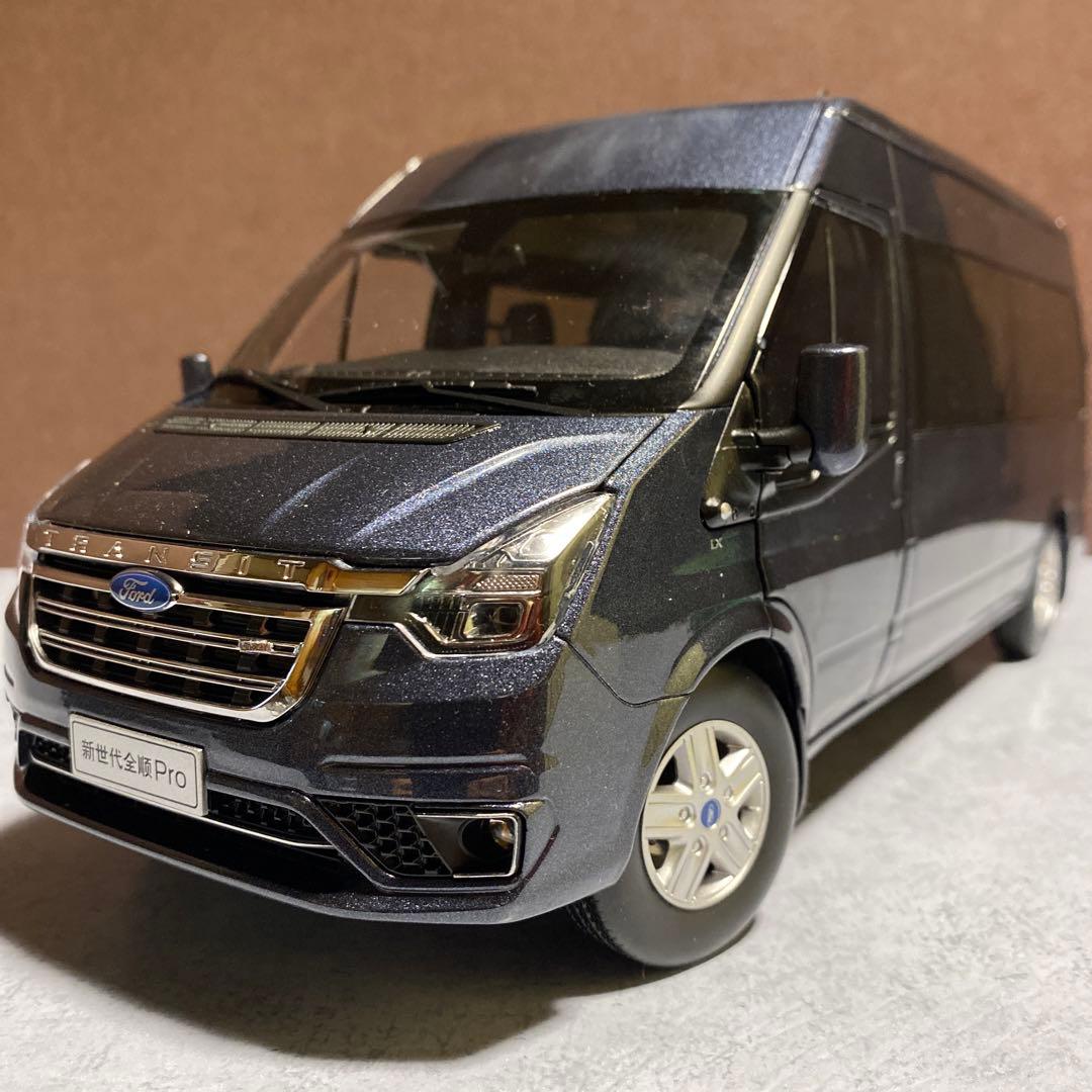 1/18 BIGサイズ❗️フォード　トランジット
