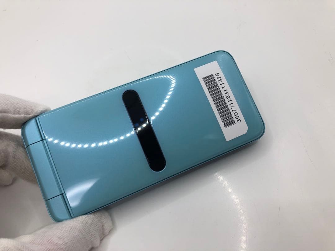 【SIMロック解除済 】au GRATINA KYF42 ライトブルー