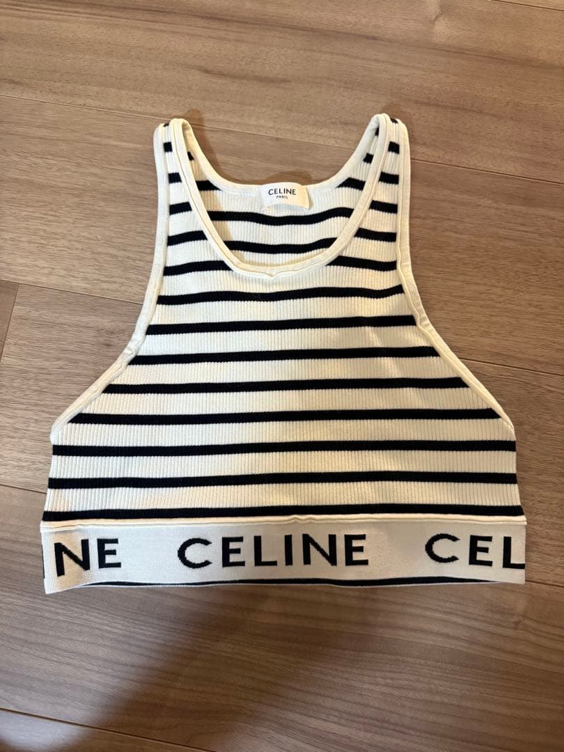 セリーヌ　ロゴタンクトップ