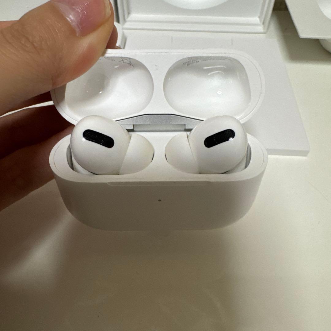 【美品！】AirPods Pro 第一世代