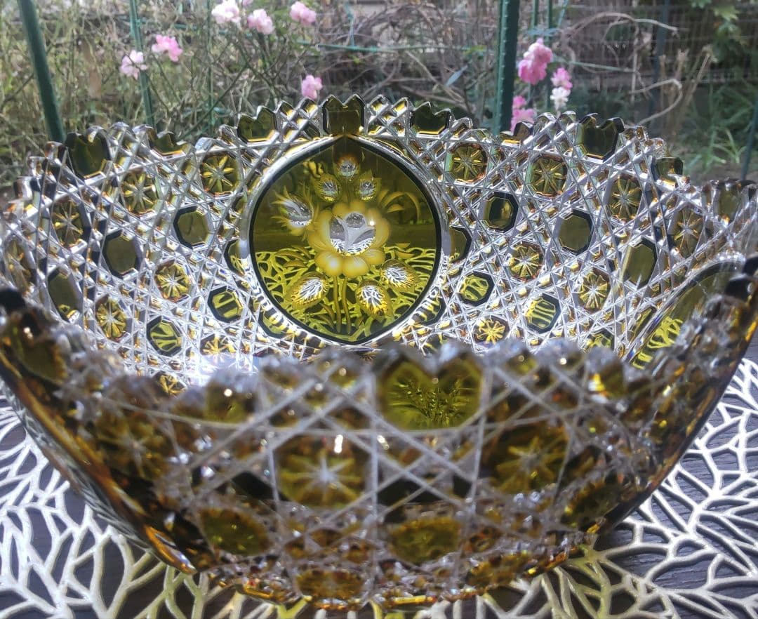 新春セール美品❗️箱付きマイセン クリスタル オリーブグリーン 花瓶 ボウル