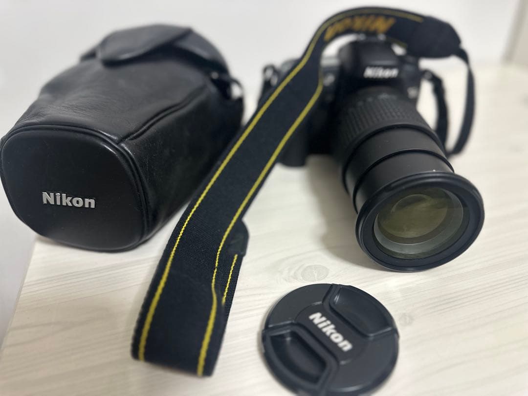 #Nikon 一眼レフカメラ ズームレンズ付き