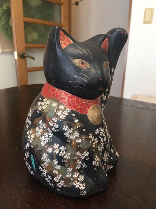 お値下げ依頼により　蝉丸 特大 招き猫