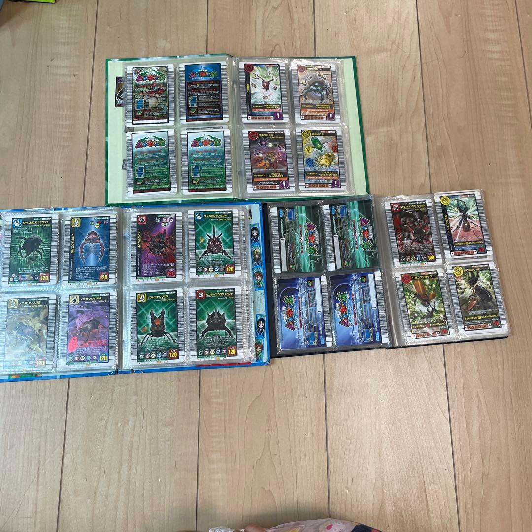 当時物　２００３初期、甲虫王者ムシキング約133枚大量まとめ売り。27