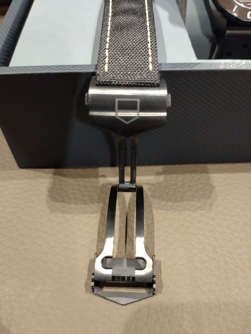 simago827様　商談中　タグホイヤー アクアレーサー