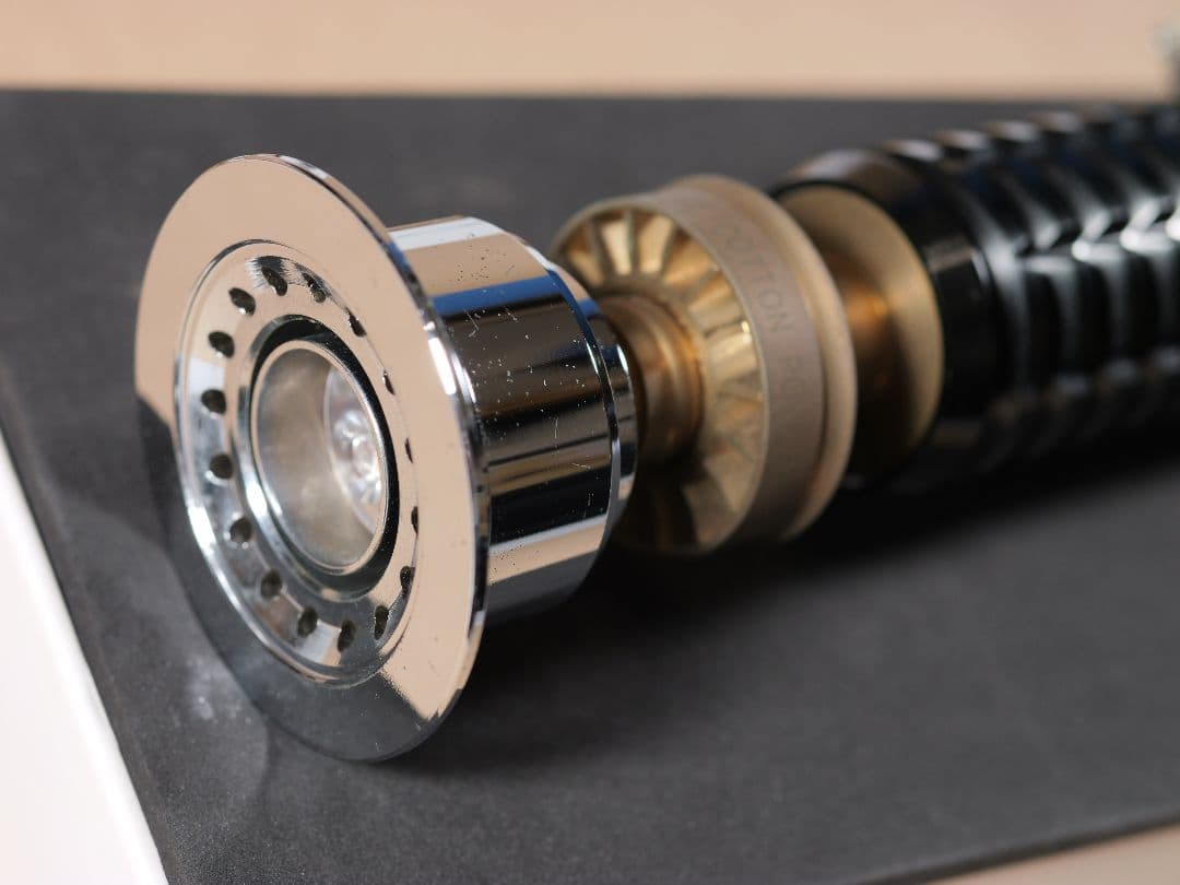 カスタムセーバー 89sabers OWK4 TriCree RGB