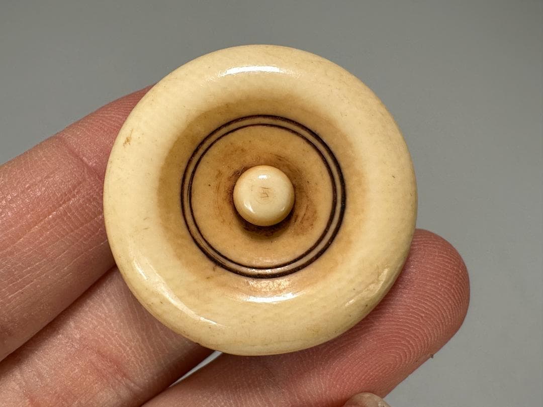 茶道具　白磁　暗刻花卉文小壺　茶入　茶壺　中国　唐物