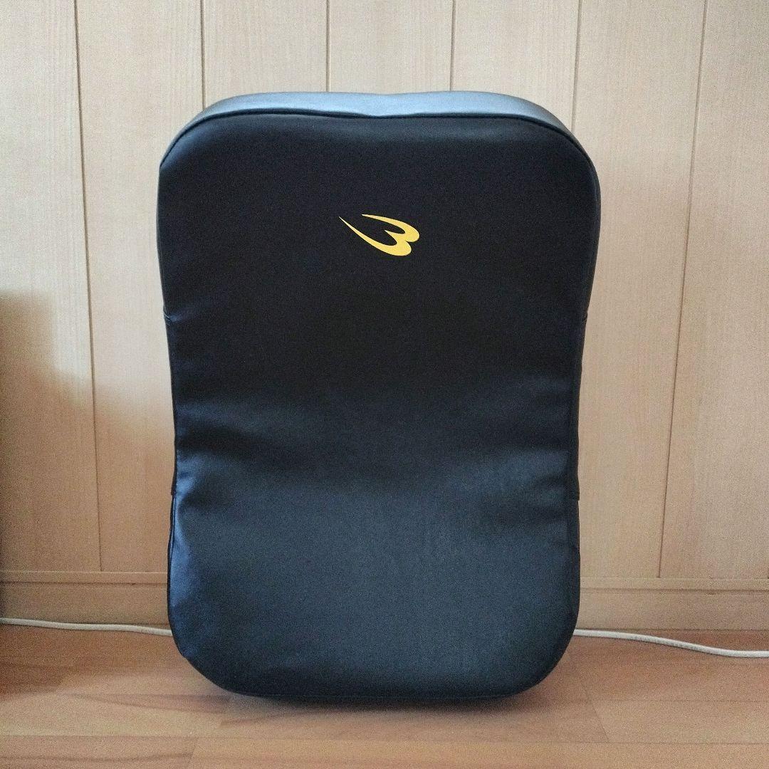 ボディメーカー　キックミット　ビッグミット　格闘技　空手　武術　スパーリング