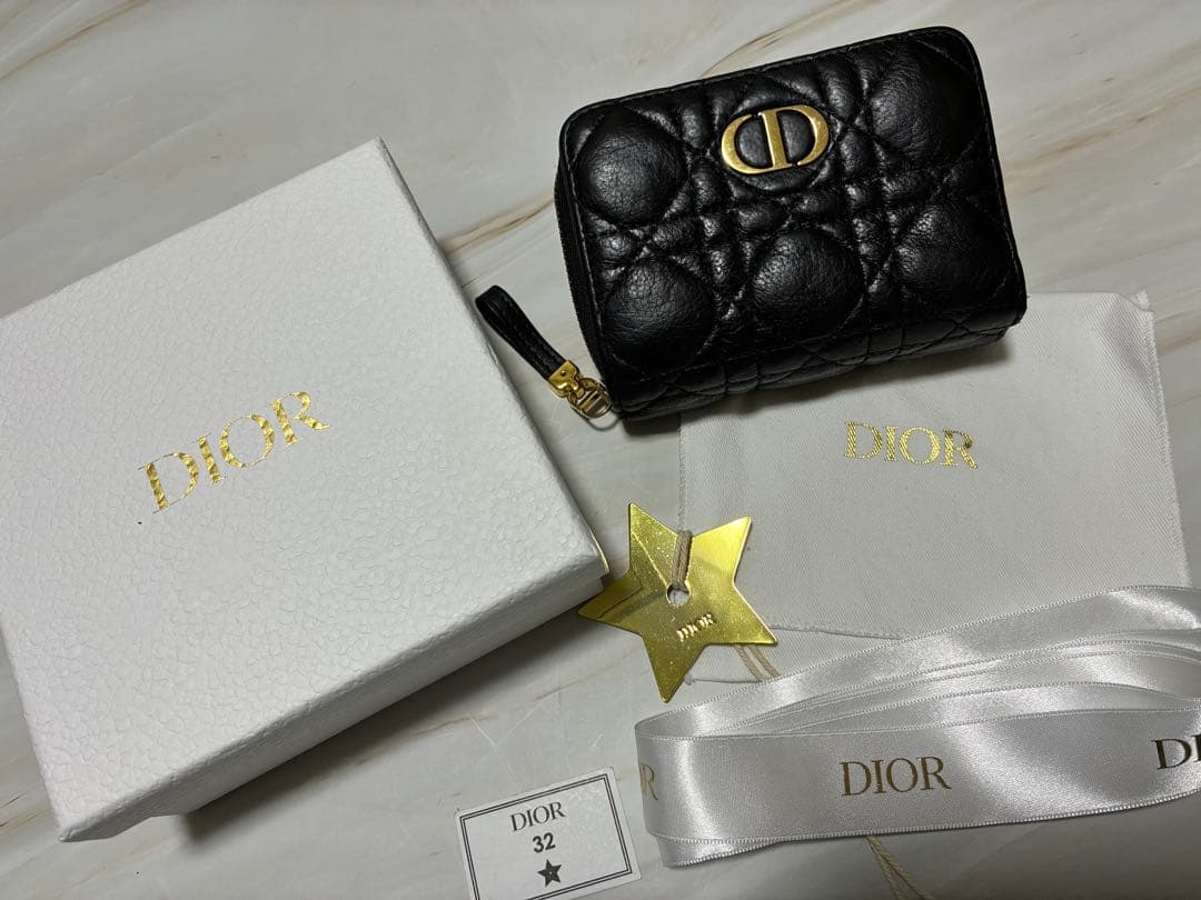 ち*ろ様 Dior スカーレットウォレット ブラック 2つ折り財布