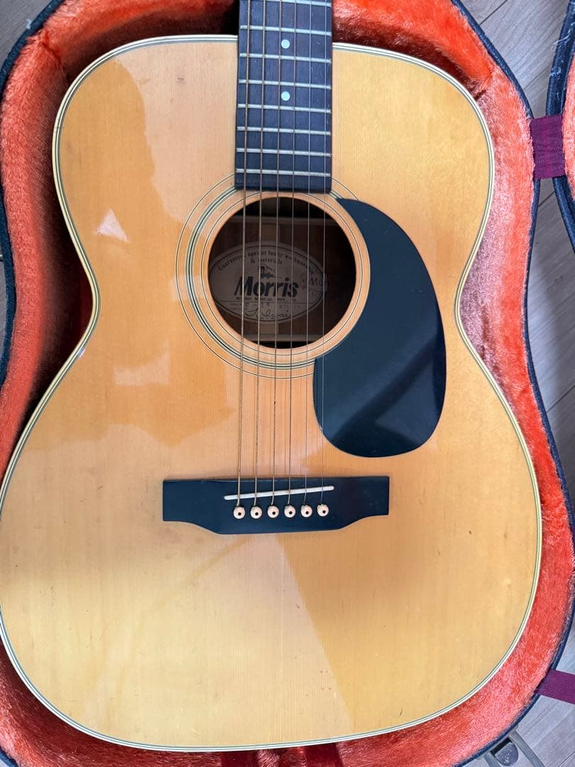 Morris F-18アコースティックギター ケース付き 1974？