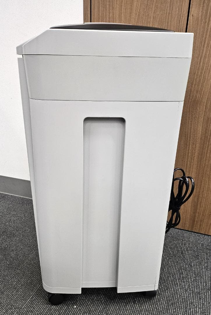 アイリスオーヤマ　業務用シュレッダー　AFS150HC