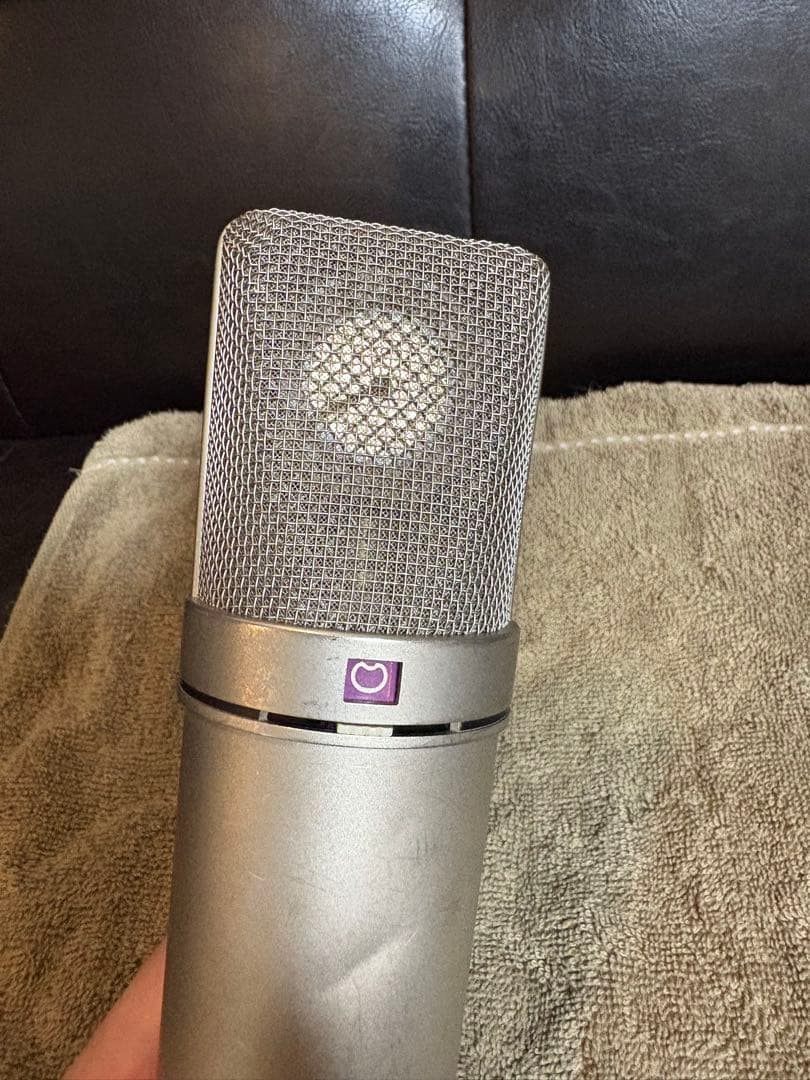 Neumann U87ai ノイマンU87ai 専用マウント付き
