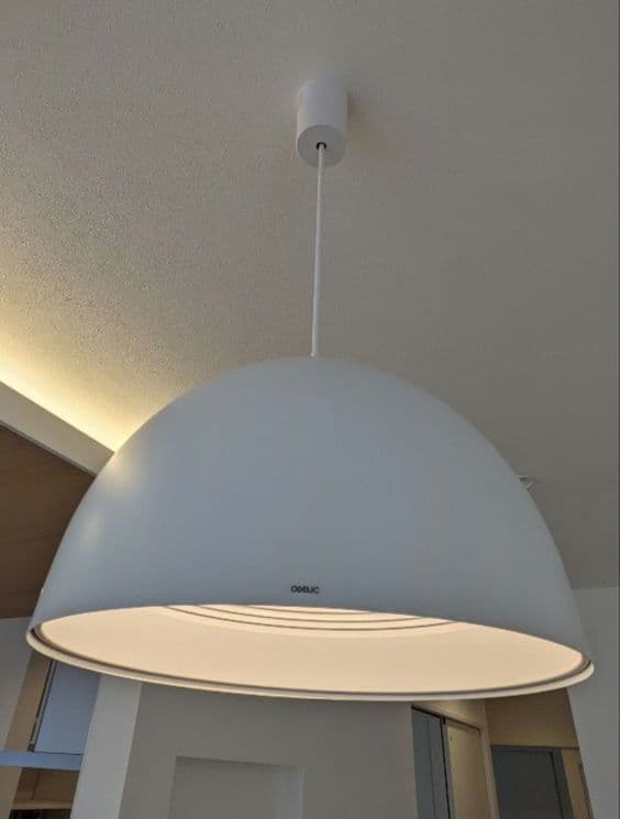 ODELIC　ホワイト ドーム型 ペンダントライト 電球色
