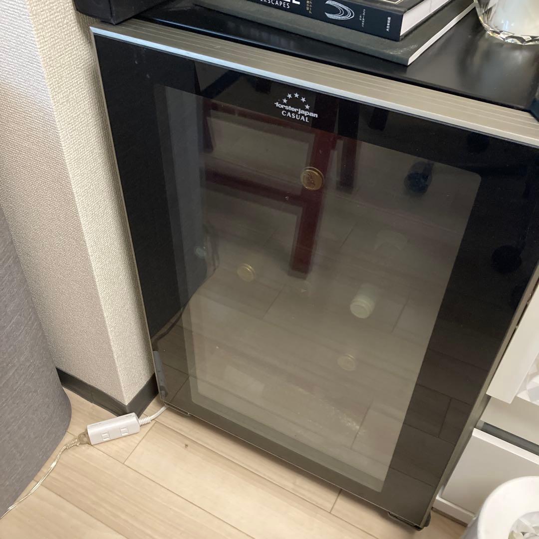 [中古]フォルスター　ワインセラー　FJC-85G(BK) 26本収納　右開き
