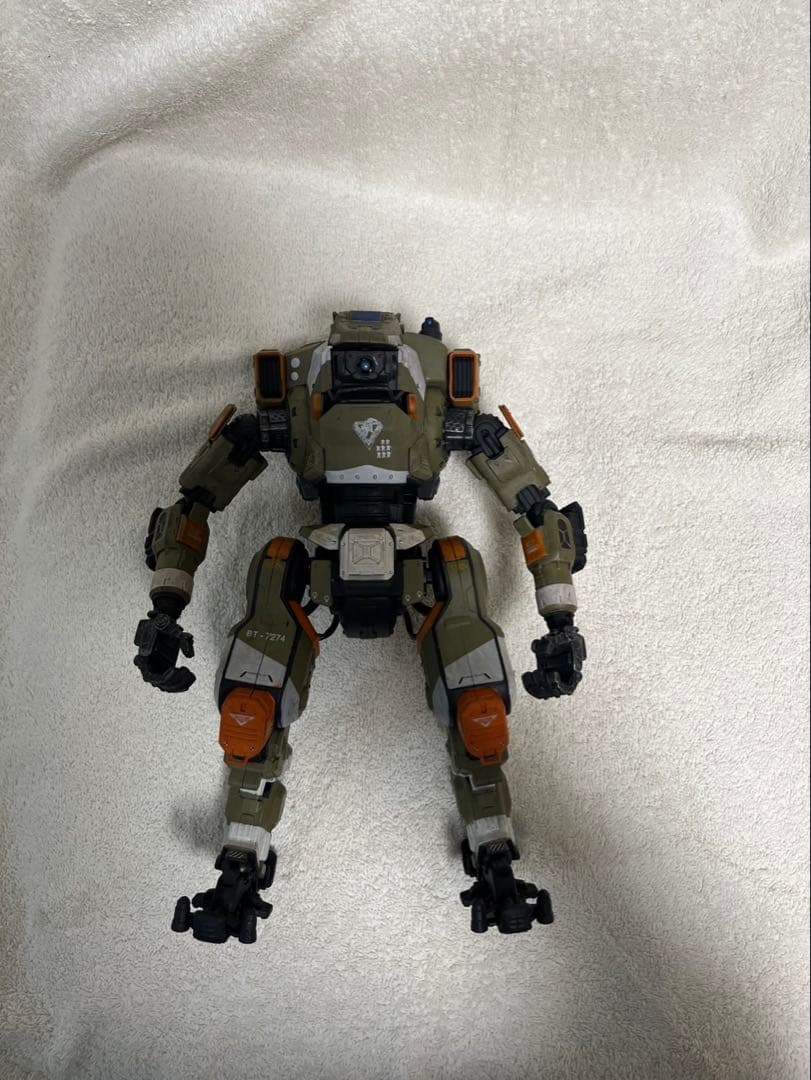タイタンフォール　BT7274 フィギュア