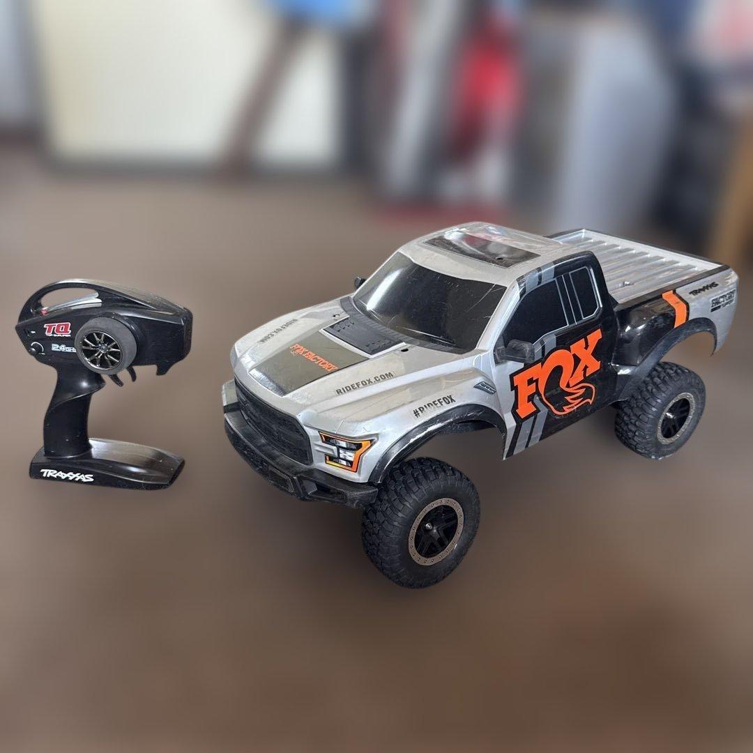 メ*)様 Traxxas Fox 2WDホビーラジコンカー