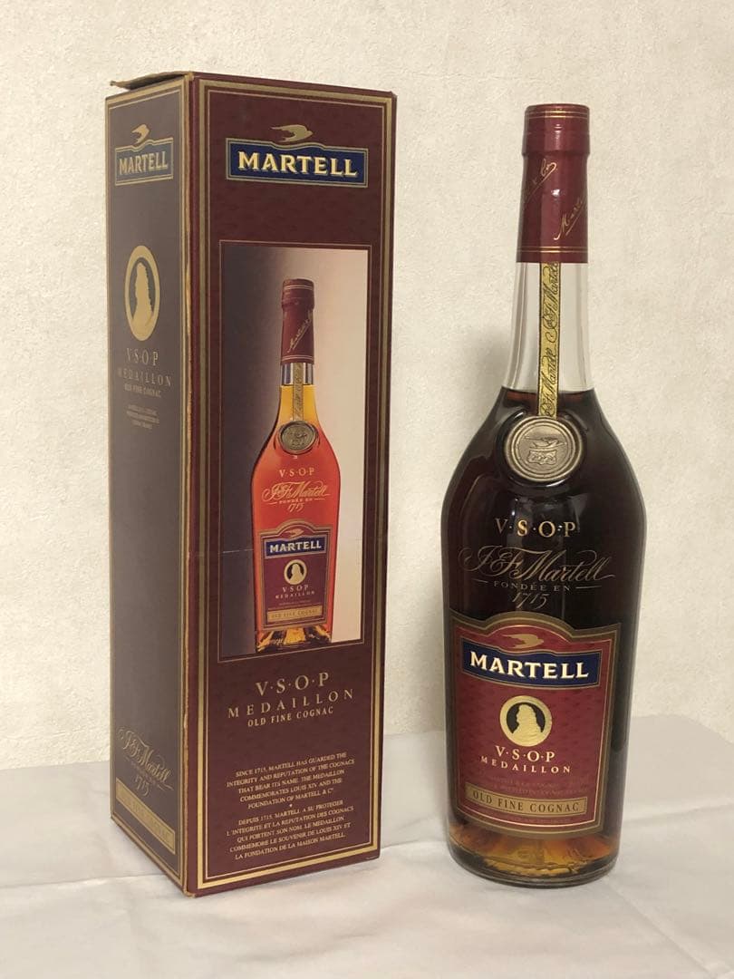 マーテル コニャック V.S.O.P MEDAILLON 1L 40度　未開栓