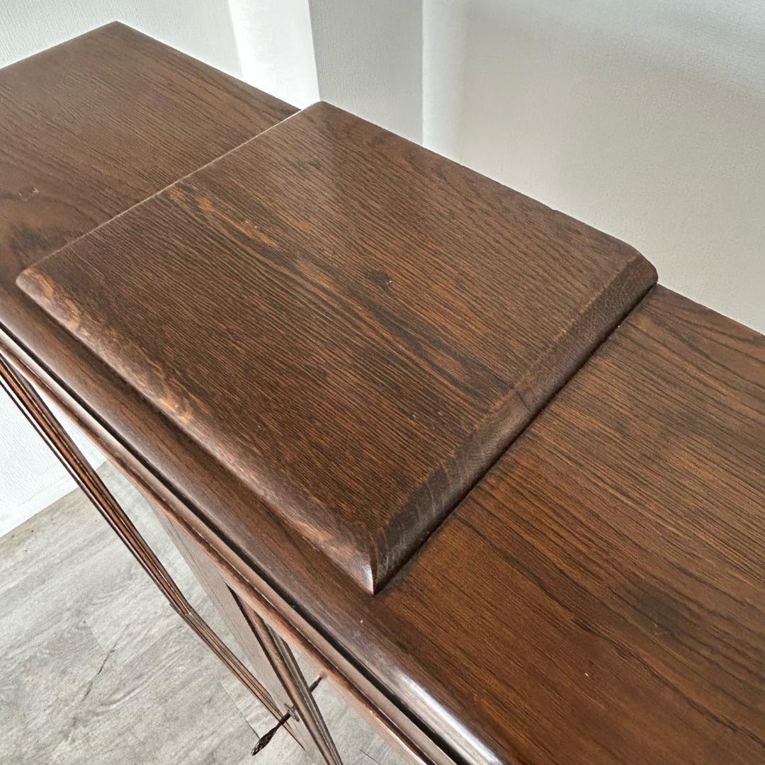 イギリス アンティーク　家具 ディスプレイ キャビネット　1930年頃 509A