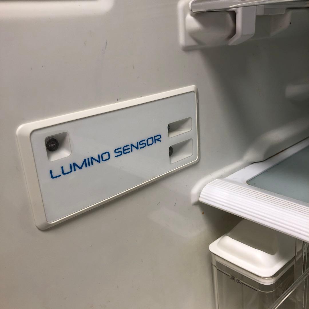 Panasonic ノンフロン冷凍冷蔵庫 NR-FTM477S-N 2012年製