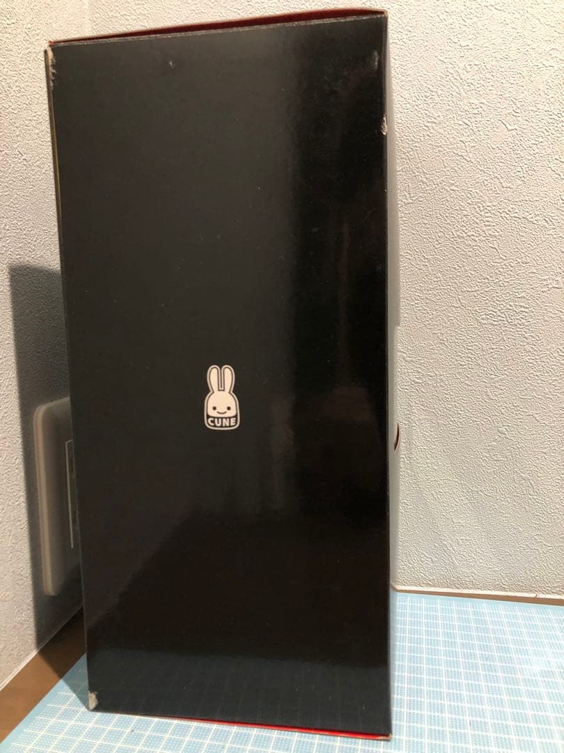 cune 鳩山オズボーン　フィギュア　ブラック　ハトフィギア　真っ黒