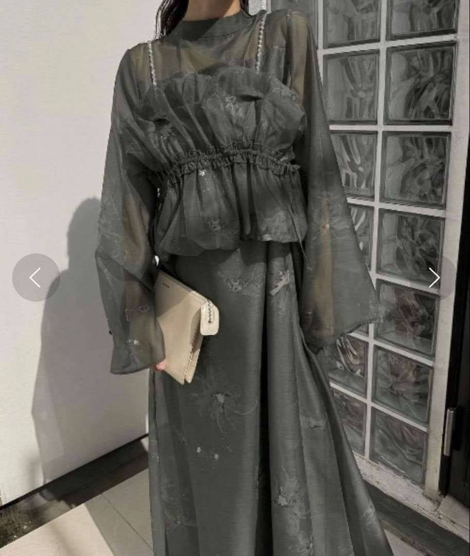 ☺︎pearl shoulder camisole set