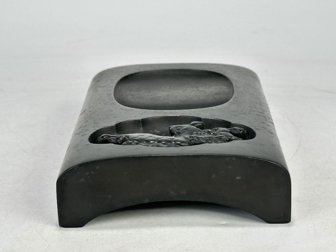 日本美術　書道具　文房具　雨硯　十一代　静軒作　唐木蓋付　雨端硯　共箱　和硯