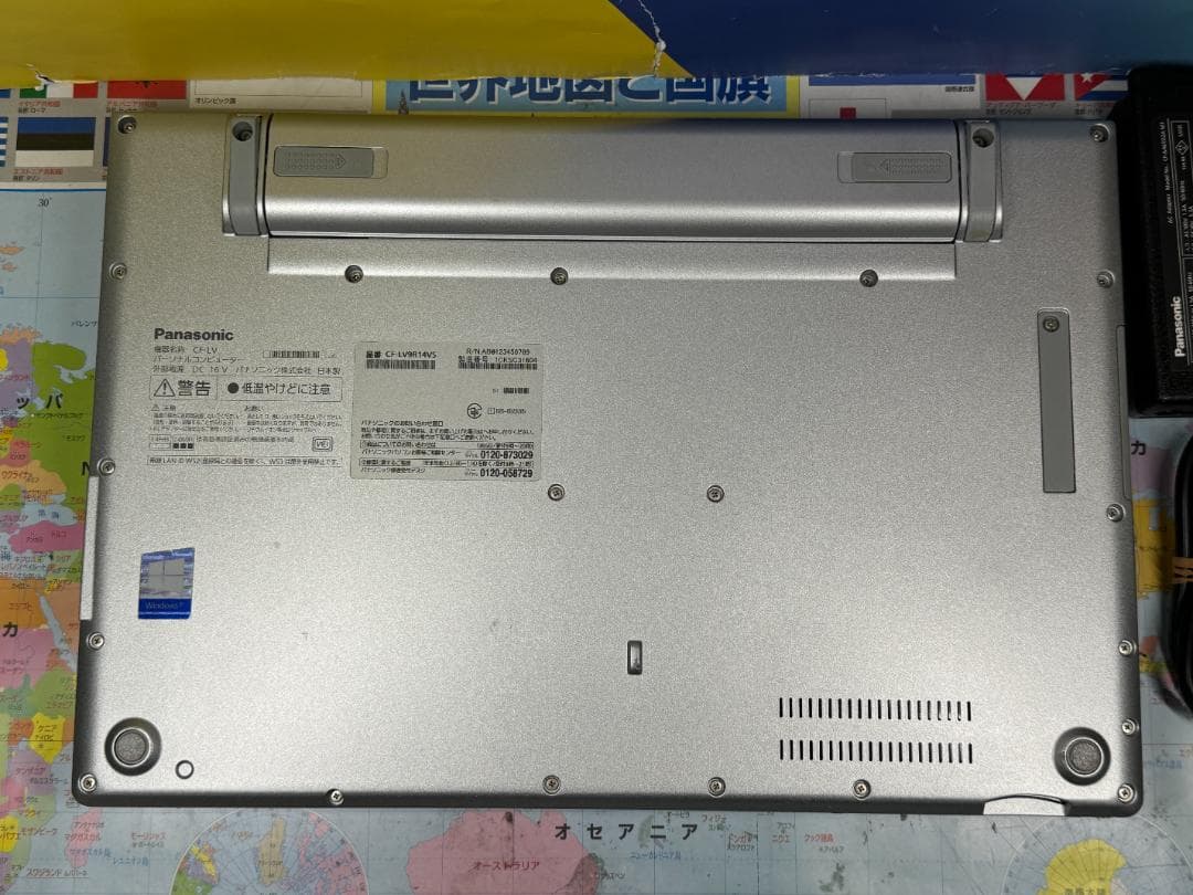美品 16GB LTE パナソニック レッツノート CF-LV9 14型 軽量