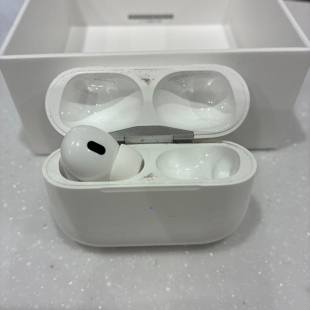 AirPods Pro 2 本体➕左耳 USB-C