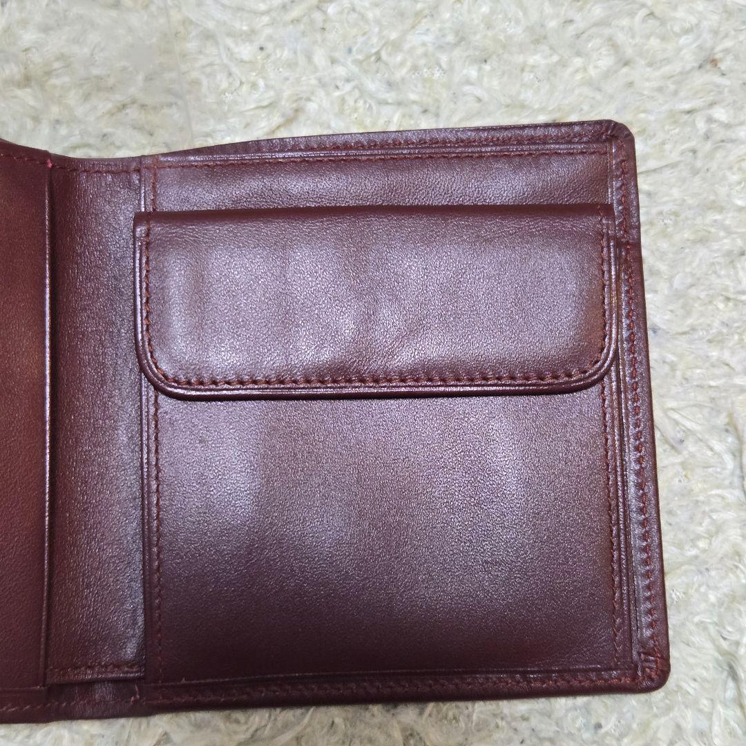 未使用　カルティエ マストライン 二つ折り 財布 レザー ボルドー