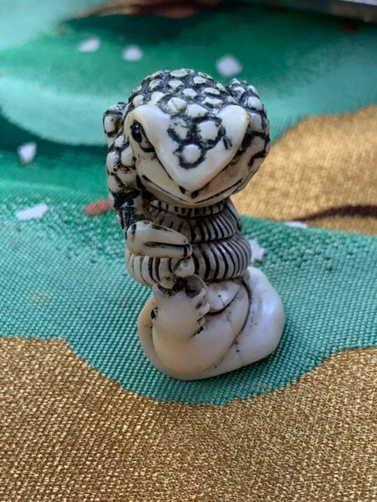 時代物　マンモス　根付 蛙 カエル カタツムリ　蝸牛在銘あり　和装