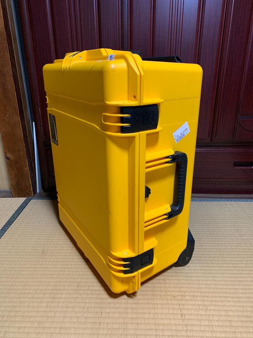 ペリカンみたいな頑丈なキャリーケース