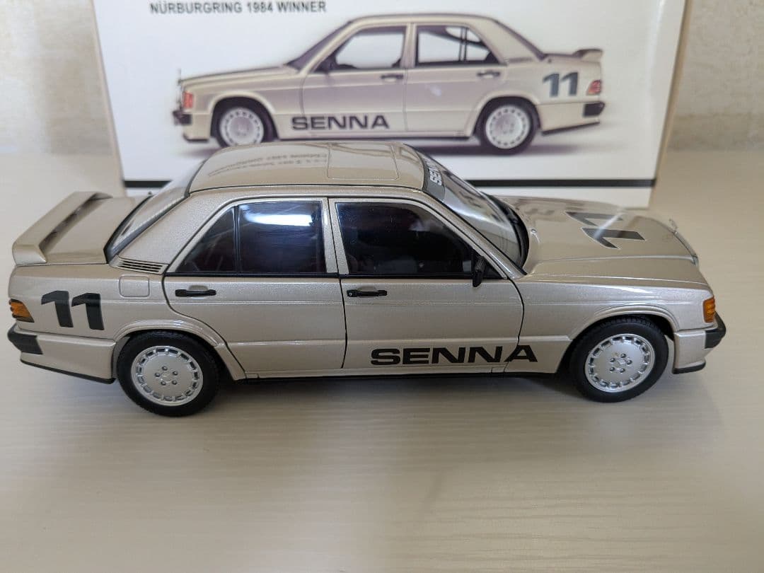 AUTO art MILLENNIUM メルセデス・ベンツ190E 2.3-16
