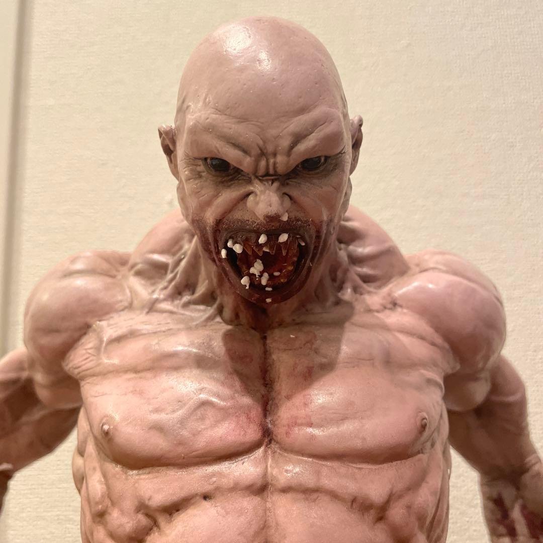 MAN THE KING OF THE NIGHT CAIN スタチュー