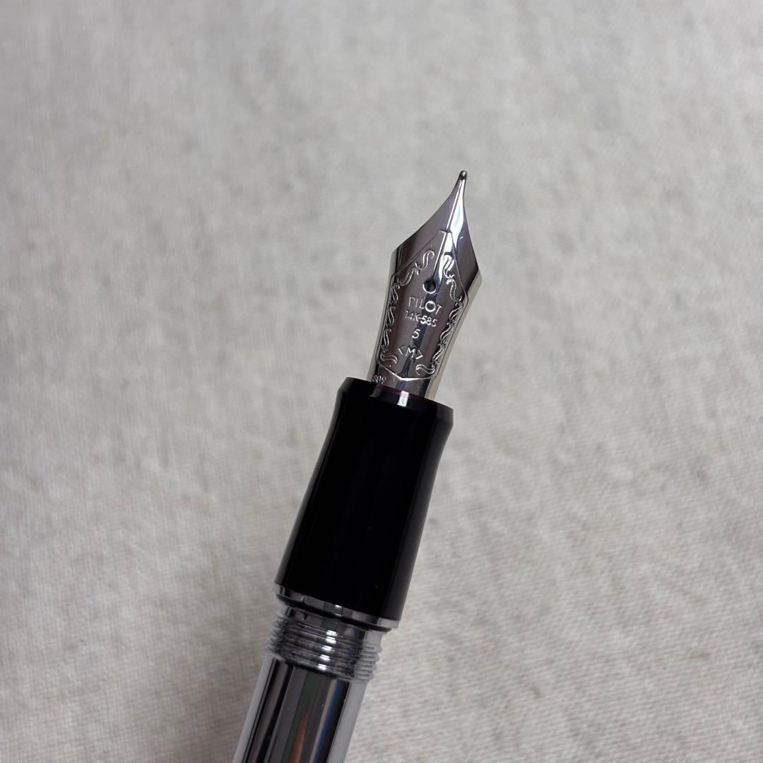 PILOTパイロット　カスタム　ヘリテイジ91　万年筆 ブラック　14K