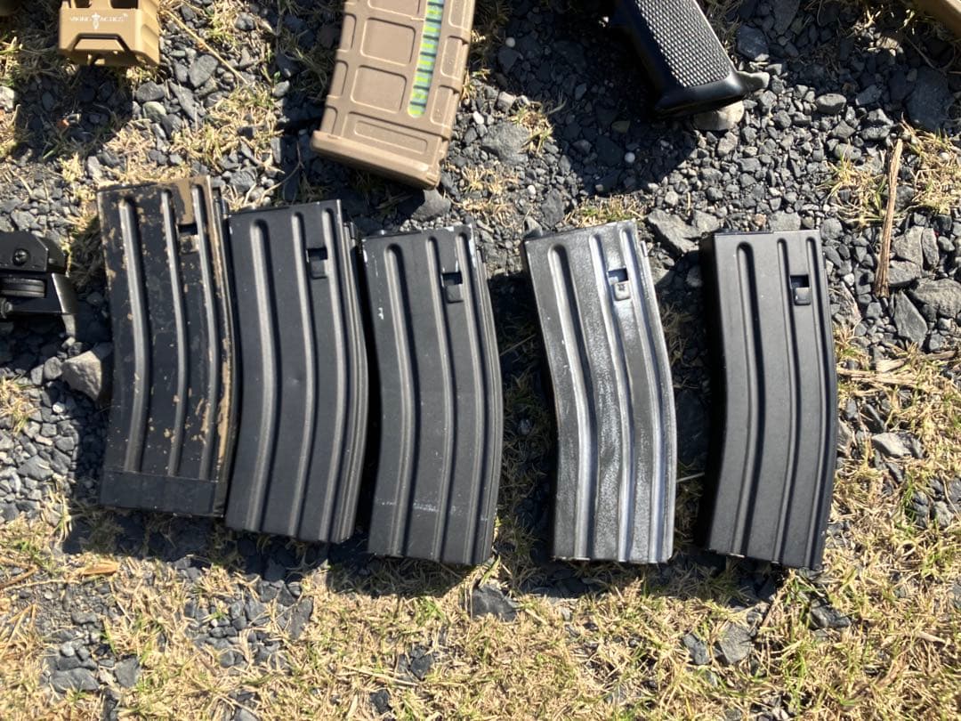 東京マルイ製次世代電動ガン　M4A1 外装カスタム　オマケたくさん中古