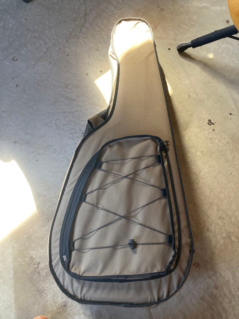 Godin 5th Avenue セミアコースティックギター