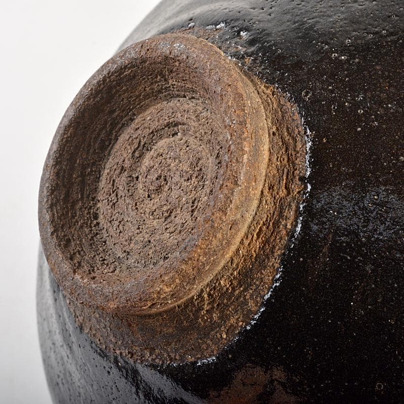 茶道具　楽吉左衛門　十代旦入造　黒楽平茶碗　時代箱付　M　R7410