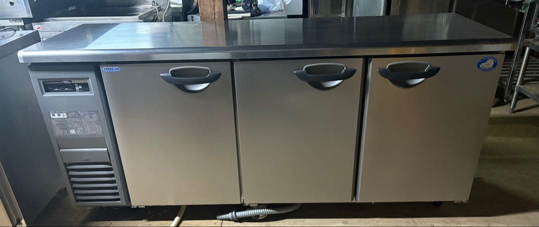 2022年製　パナソニック冷凍冷蔵コールドテーブルSUR-K1861CSB