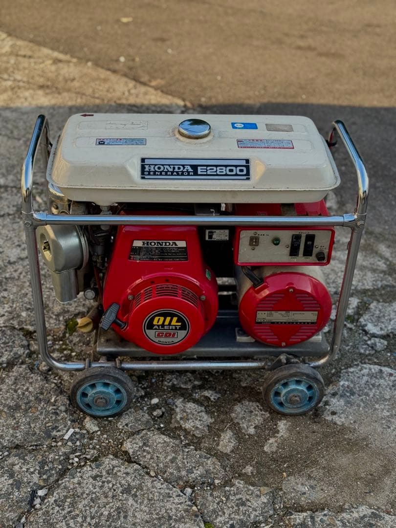 HONDA E2800 ポータブル発電機