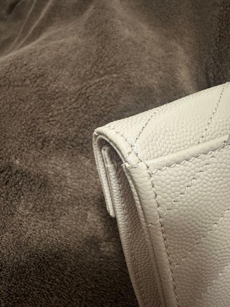 Yves Saint Laurent 財布