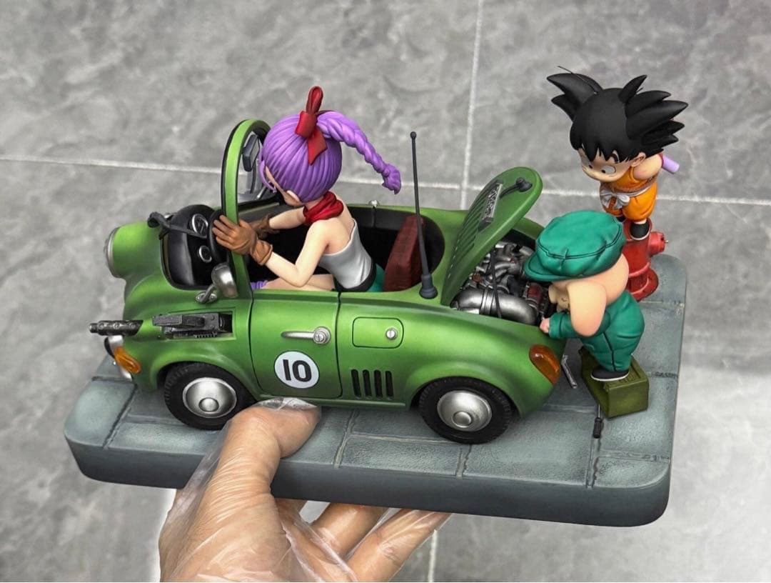 ドラゴンボール 孫悟空 ブルマ フィギュア ガレージキット