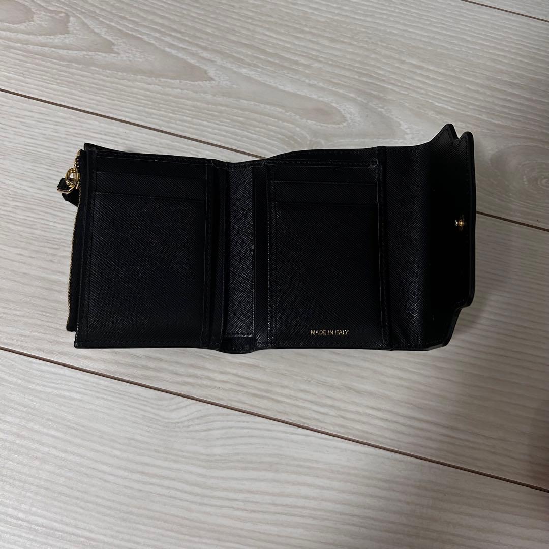 マルニ MARNI ブラック　財布　ケース