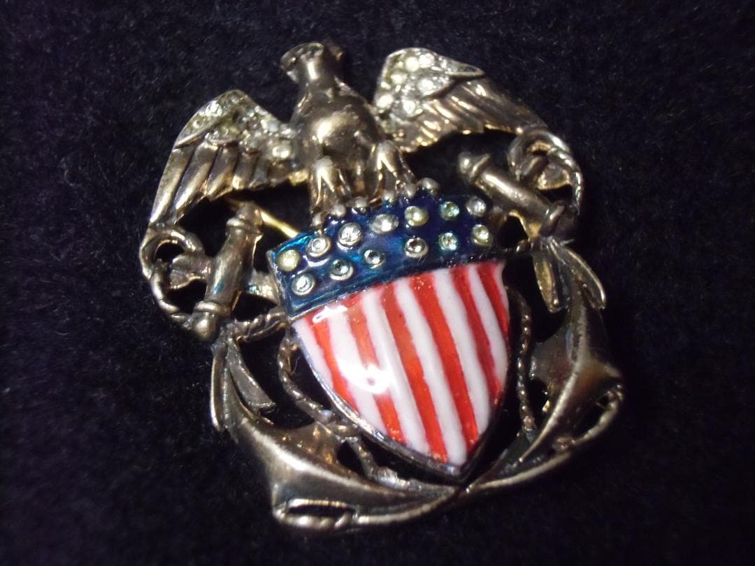 ★１９４１年＊アメリカ軍＊トリファリ社製＊海軍銀製＆金張り製ブローチ（実物）